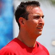 Adam Rosales, 42 (棒球选手)