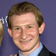Adam Wylie, 39 (配音演員)