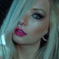 Addison Van Buer, 33 (Metal Singer)