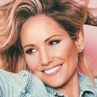 Adela King, 52 (現實之星)