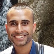 Adil Musa, 33 (Blogger)