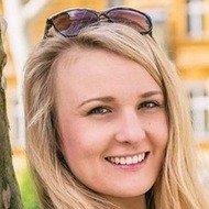 Adriana Lukić, 36 (YouTube明星)