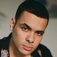 Ady Suleiman, 33 (Chanteur R&B)