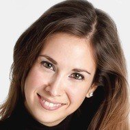 África Bos, 39 (YouTube明星)