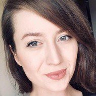 Agata Serge, 33 (Photographer)