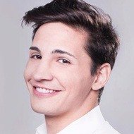 Agustín Ríos Battistelli, 32 (电视演员)