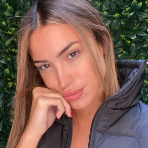 Agustina Agazzani, 29 (模特)