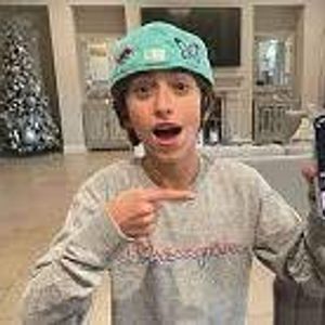 Aidan Baz, 17 (TikTok明星)