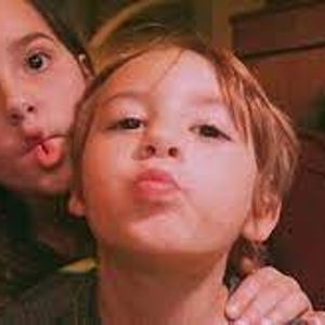 Aiden Bratayley, 12 (家庭成員)