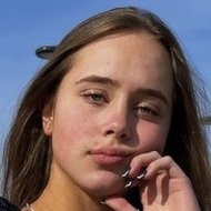 Ainsley Czarnecki, 22 (TikTok Star)