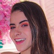 Aisha Dose, 24 (Instagram明星)