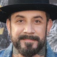 AJ McLean, 46 (流行歌手)