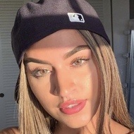 akacassy, 23 (TikToker)