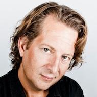 Alan Cross, 63 (Radiogastgeber)