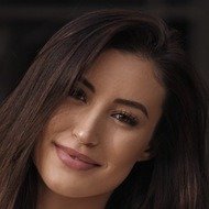 Alanna Dergan, 29 (Instagram Star)