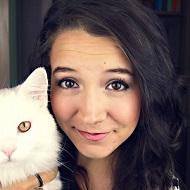 Alayna Fender, 31 (YouTube Star)