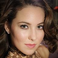 Alessandra Castronovo, 30 (Pop Singer)