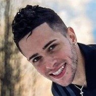 Alex Hassan, 32 (Instagram Star)