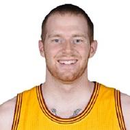 Alex Kirk, 33 (Баскетболист)