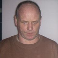 Alex Paterson, 66 (音乐制作人)