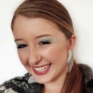 Alexa Cappelli, 26 (Pop Singer)