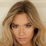 Alexa Collins, 30 (Model)