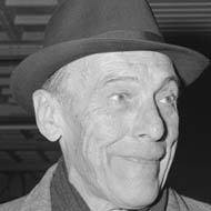 Alexander Brailowsky (1896 - 1976) (钢琴家)