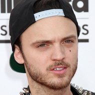 Alexander DeLeon, 34 (Pop Singer)