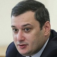 Alexander Khinshtein, 51 (记者)