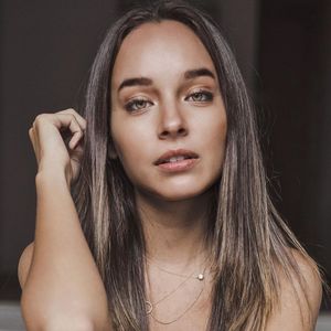 Alexandra Balarezo, 29 (Model)