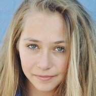 Alexandra Leona Bryant, 17 (模特)