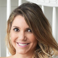 Alexandra Sheen, 36 (體育廣播員)
