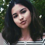 Alexia Bosch, 24 (Pop Singer)