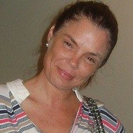 Alexia Dechamps, 57 (电视女演员)