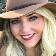 Alexis Driscoll, 29 (乡村歌手)