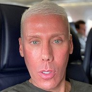 Alfonso Waithsman, 51 (Instagram-ster)