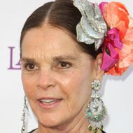 Ali MacGraw, 84 (電影女演員)
