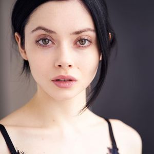 Alina Lee, 30 (模特)