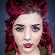 Alina Light, 33 (Vine Star)