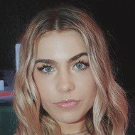 Alison Taylor, 24 (Danser)