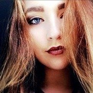 Alivia Mae, 22 (TikTok Star)