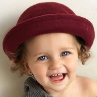Aliza Elise Hugo, 8 (Instagram明星)