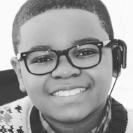 Alkoya Brunson, 22 (電影演員)