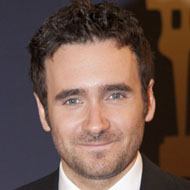 Allan Hawco, 48 (Actor de Televisión)