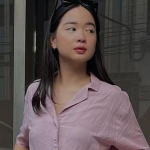 Alliana Dolina, 24 (YouTube Star)