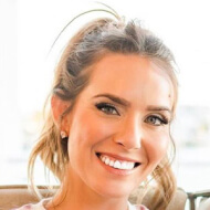 Allyssa Marshall, 35 (Blogger)