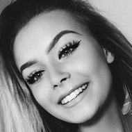 Alyssa Kulani, 24 (YouTube明星)