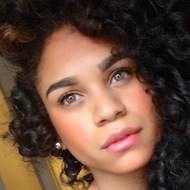 Alyssa Redenti, 33 (Instagram明星)