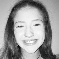 Alyssa Vanlandingham, 26 (Estrella de Instagram)