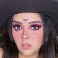Ama Blitz, 30 (Twitch Star)